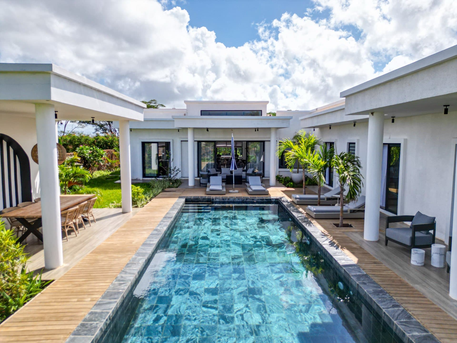 Villa contemporaine avec piscine à vendre à l’île Maurice