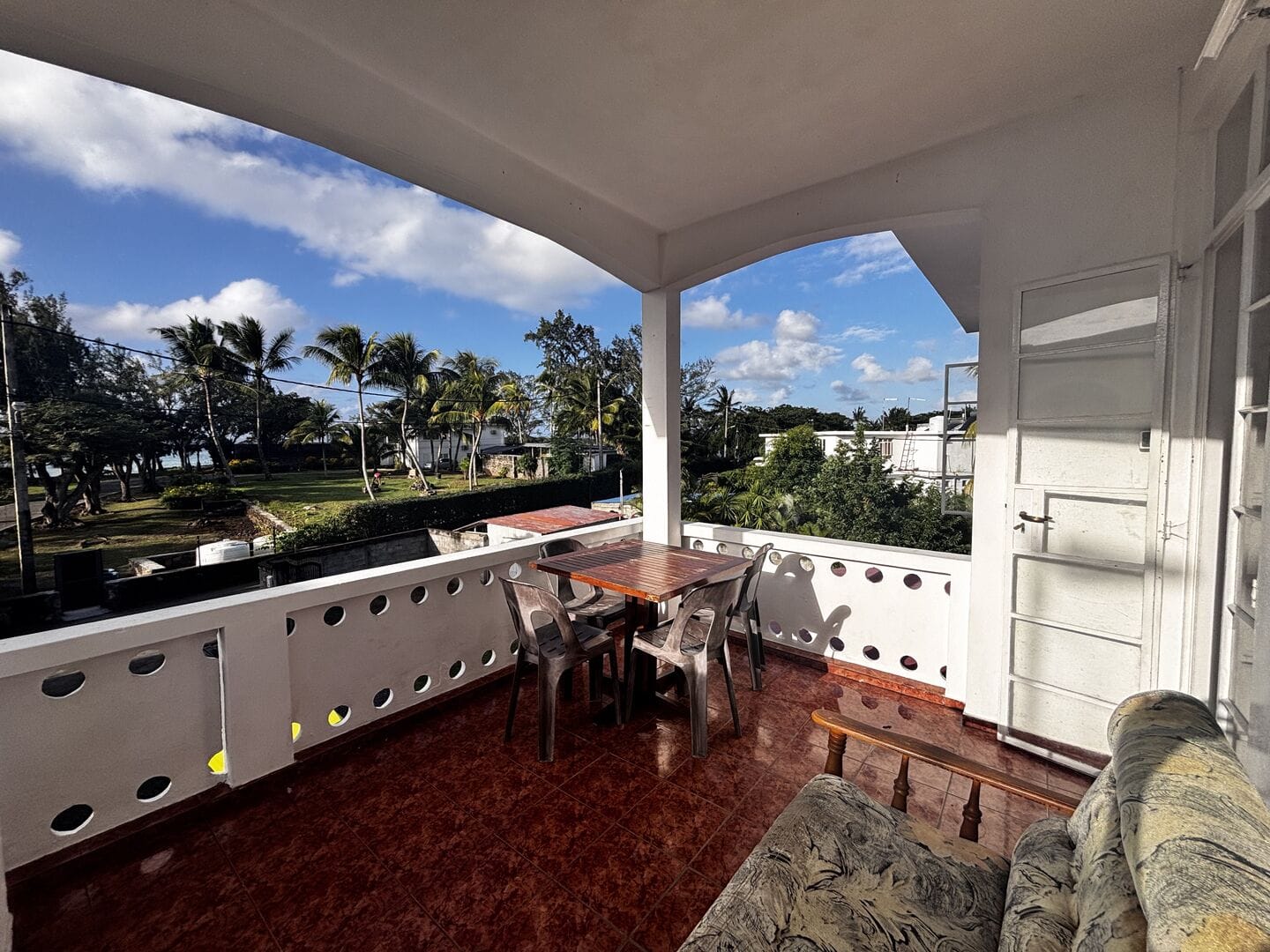 Appartement cosy avec vue mer dans un environnement calme – Pointe aux Canonniers - Photo 2