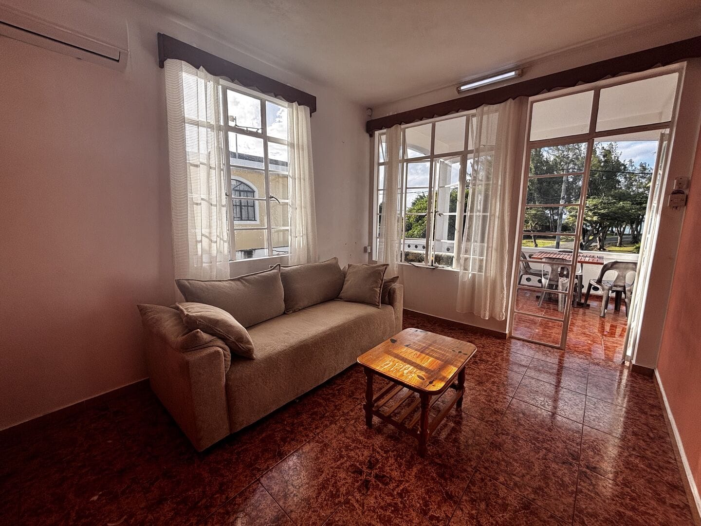 Appartement cosy avec vue mer dans un environnement calme – Pointe aux Canonniers - Photo 4
