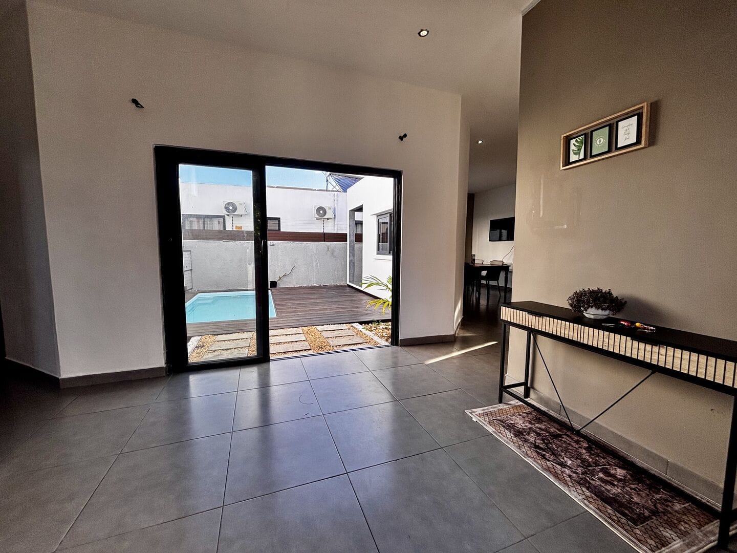VILLA INDIVIDUELLE 2 CHAMBRES EN SUITE AVEC PISCINE – GRAND BAIE - Photo 3