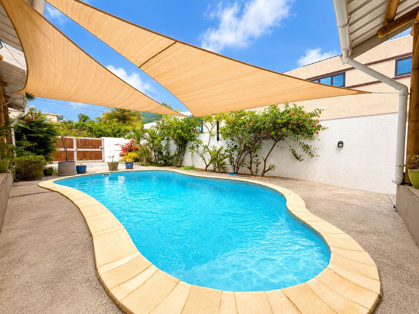 Maison individuelle 3 chambres avec piscine à louer à Flic-en-Flac - Photo 3