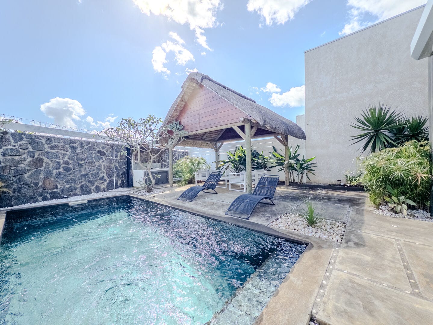 VILLA 3 CHAMBRES AVEC PISCINE À VENDRE – GRAND BAIE - Photo 4