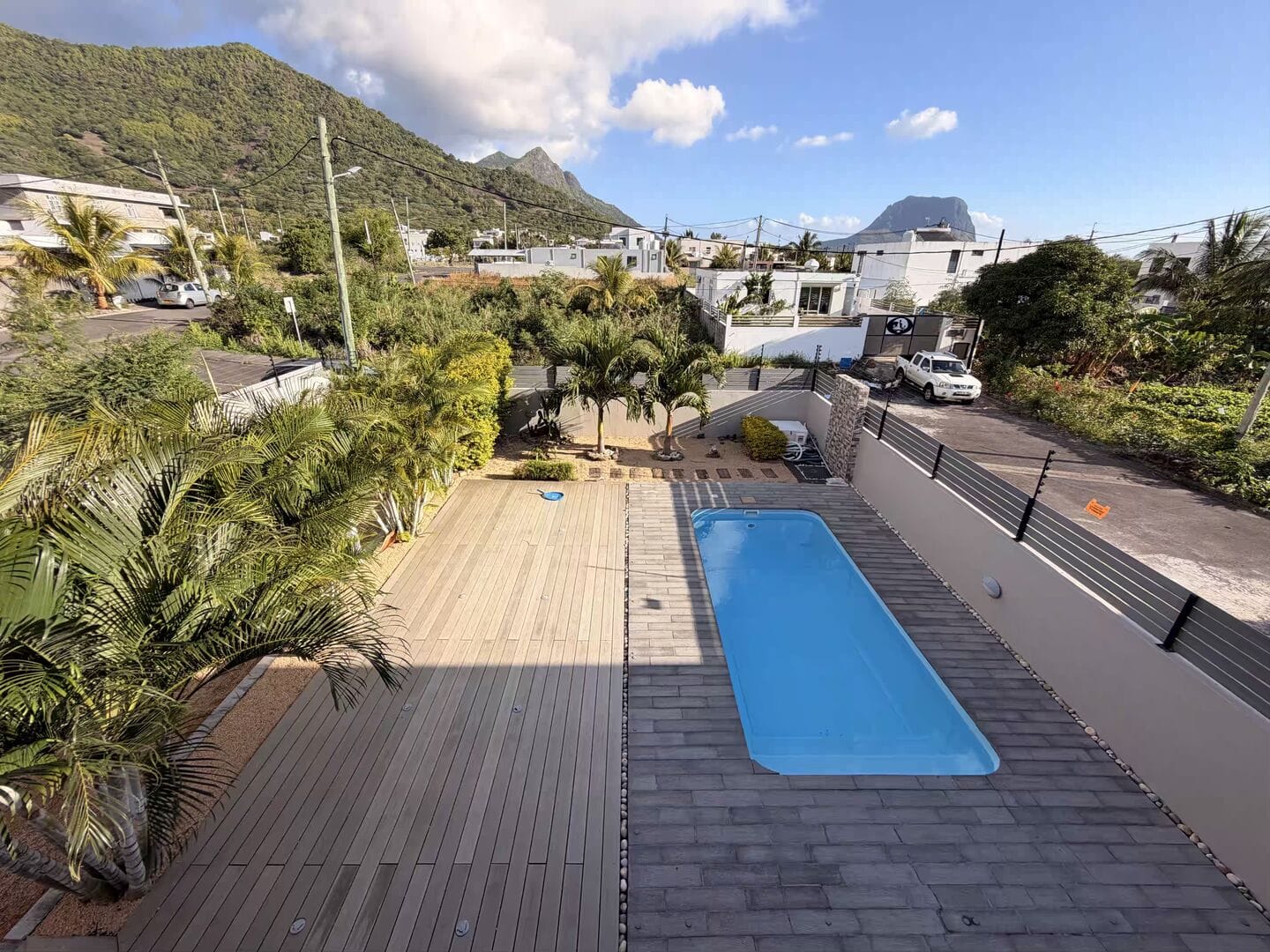 Villa individuelle 4 chambres avec piscine et vue exceptionnelle sur Le Morne – À louer à La Gaulette - Photo 3