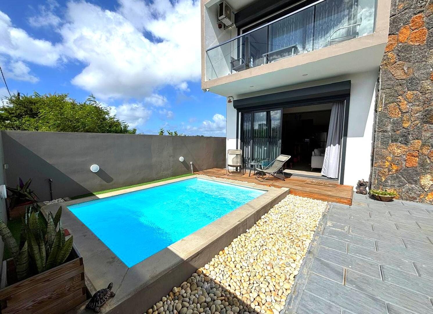 À LOUER – Villa individuelle 3 chambres avec piscine à Grand Baie