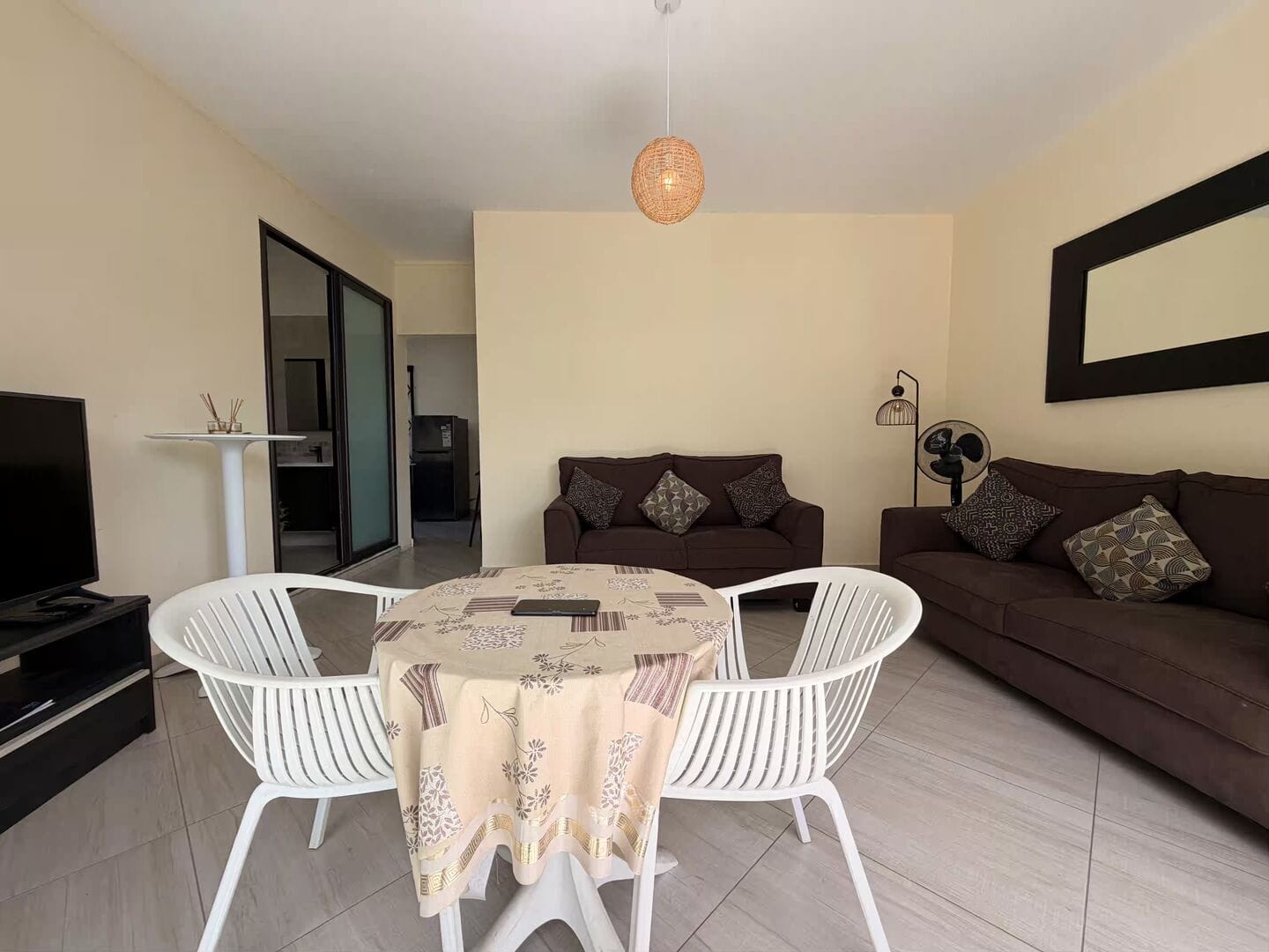 Studio 1 chambre à louer – Grand Baie, à proximité immédiate de Super U - Photo 2