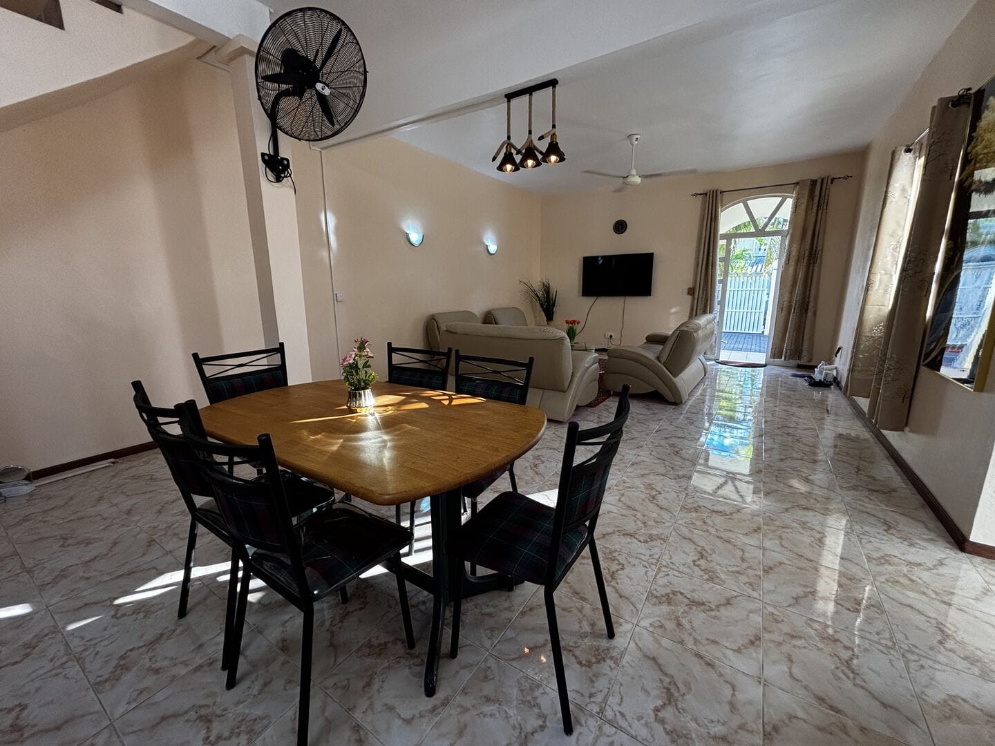 Duplex avec piscine en résidence sécurisée – Péreybère - Photo 5