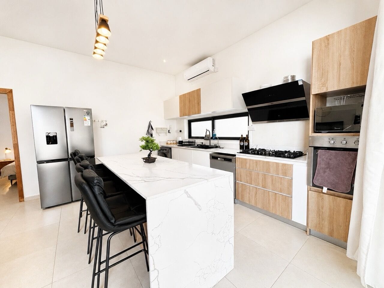 APPARTEMENT CONTEMPORAIN 3 CHAMBRES EN REZ-DE-JARDIN À QUELQUES PAS DE LA MER – TROU AUX BICHES - Photo 5