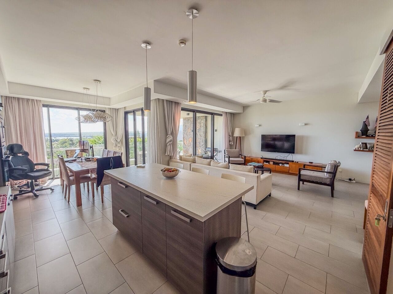 APPARTEMENT HAUT DE GAMME 3 CHAMBRES EN SUITE AVEC VUE MER ET MONTAGNE – TAMARIN - Photo 5