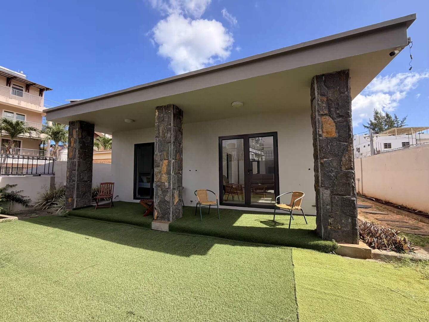 Appartement 2 chambres avec piscine commune à louer à Flic-en-Flac – À seulement 500 mètres de la plage