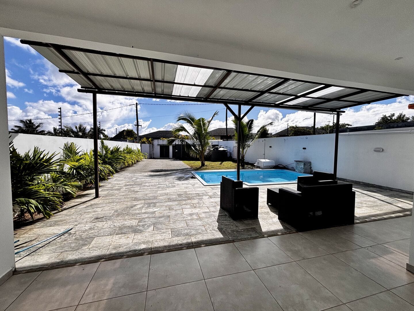 FAMILY VILLA WITH SWIMMING POOL AND GARDEN – GRAND BAIE - Photo 1