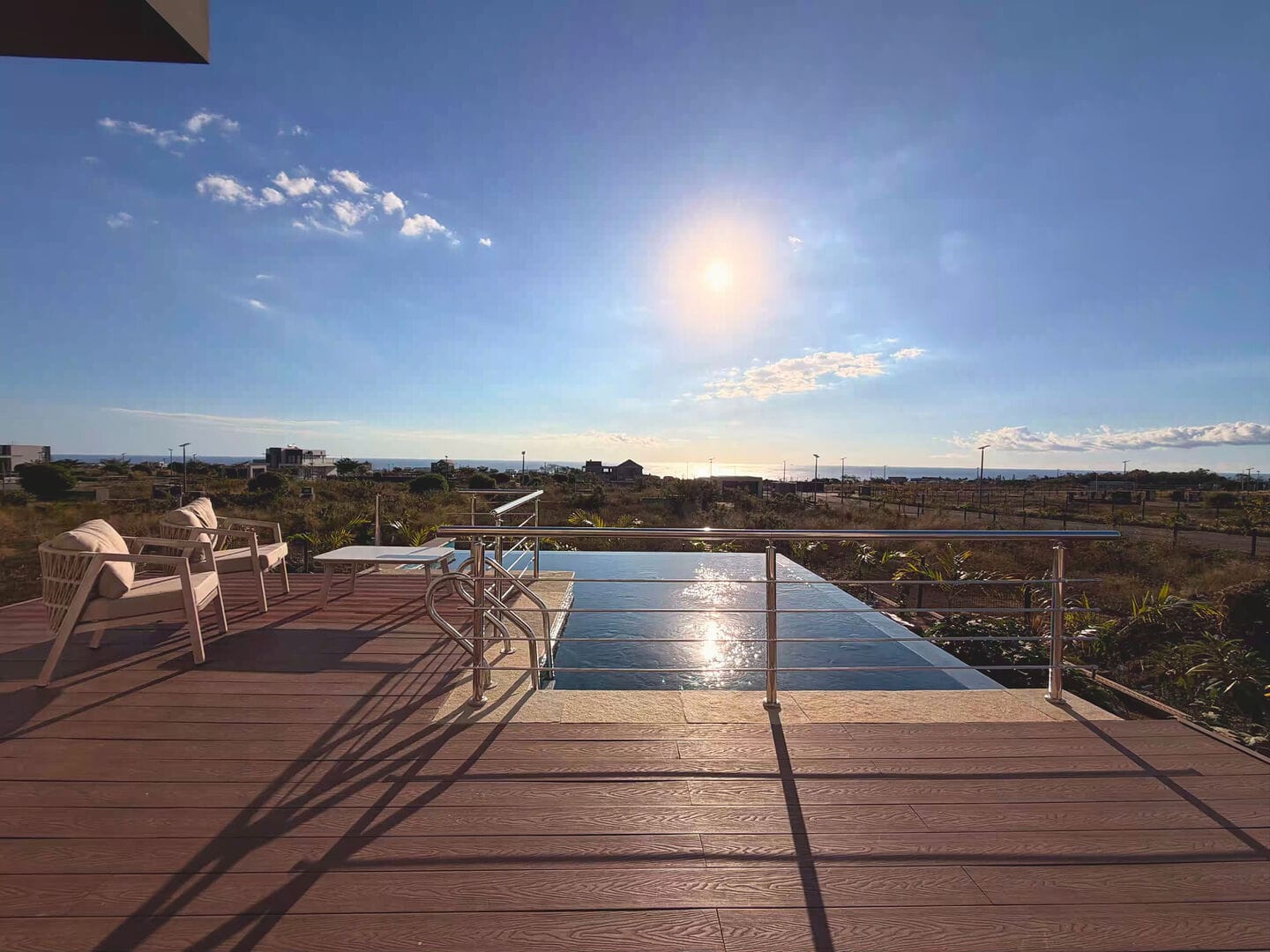 Stunning Brand-New 5-Bedroom Villa with Infinity Pool and Ocean Views – Ocean Side, Flic-en-Flac - Photo 1