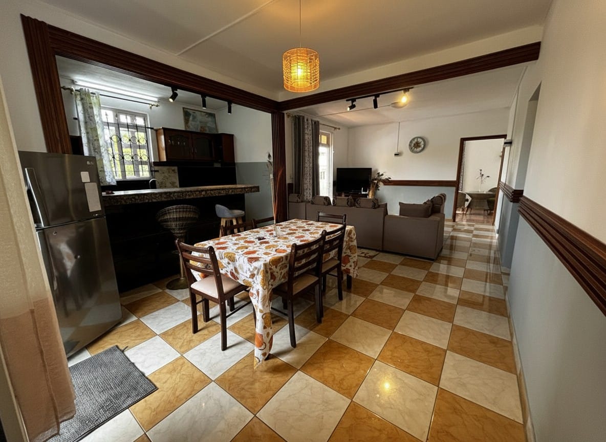 2-BEDROOM APARTMENT WITH TERRACE & GARDEN ACCESS – JUST STEPS FROM BAIN BOEUF BEACH - Photo 2