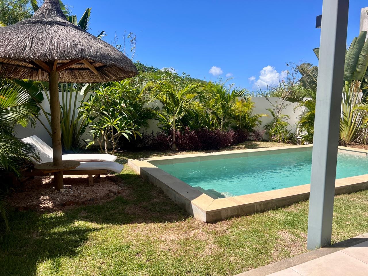 Disponible à la vente – Villa moderne avec piscine individuelle à Chemin Vingt Pied – Grand Baie – Accessible uniquement aux Mauriciens
