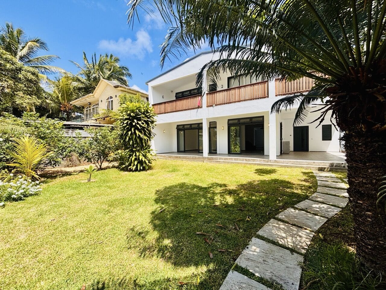 MAISON DE 120M2, REZ-DE-JARDIN 2 CHAMBRES, ANIMAUX BIENVENUS – GRAND GAUBE - Photo 2