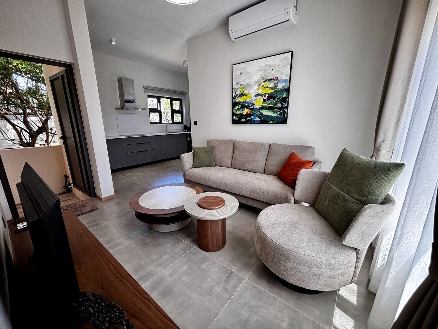 BRAND-NEW 2-BEDROOM APARTMENT FOR RENT – PEREYBÈRE - Photo 2