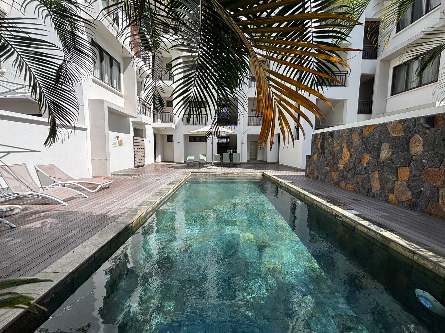 3-bedroom apartment with swimming pool, 5 minutes from the beach – Mont Choisy