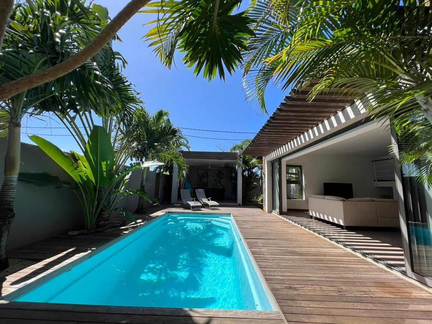 Villa moderne 3 chambres en résidence sécurisée – À louer à Péreybère - Photo 2